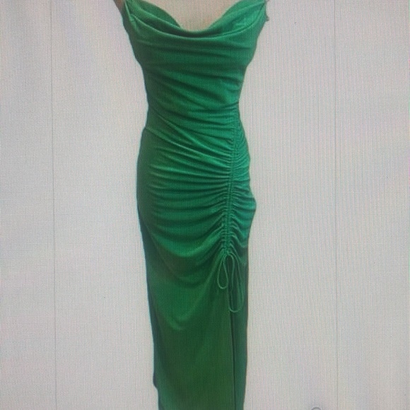 Zara Bright Maxi dress women’s Size L Green #Prom #SpecialOccasion#Vacation - Picture 9 of 10